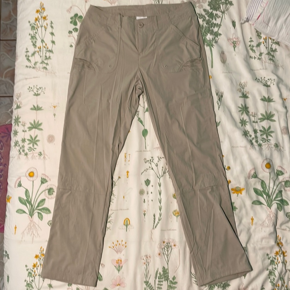 Columbia Women’s Roll Up Pants
